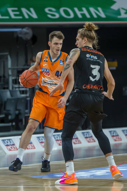 资源优势的 资源优势的