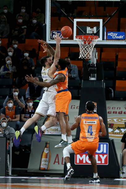 他们有必要 他们有必要